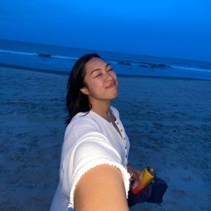 Meet your Posher, Angie